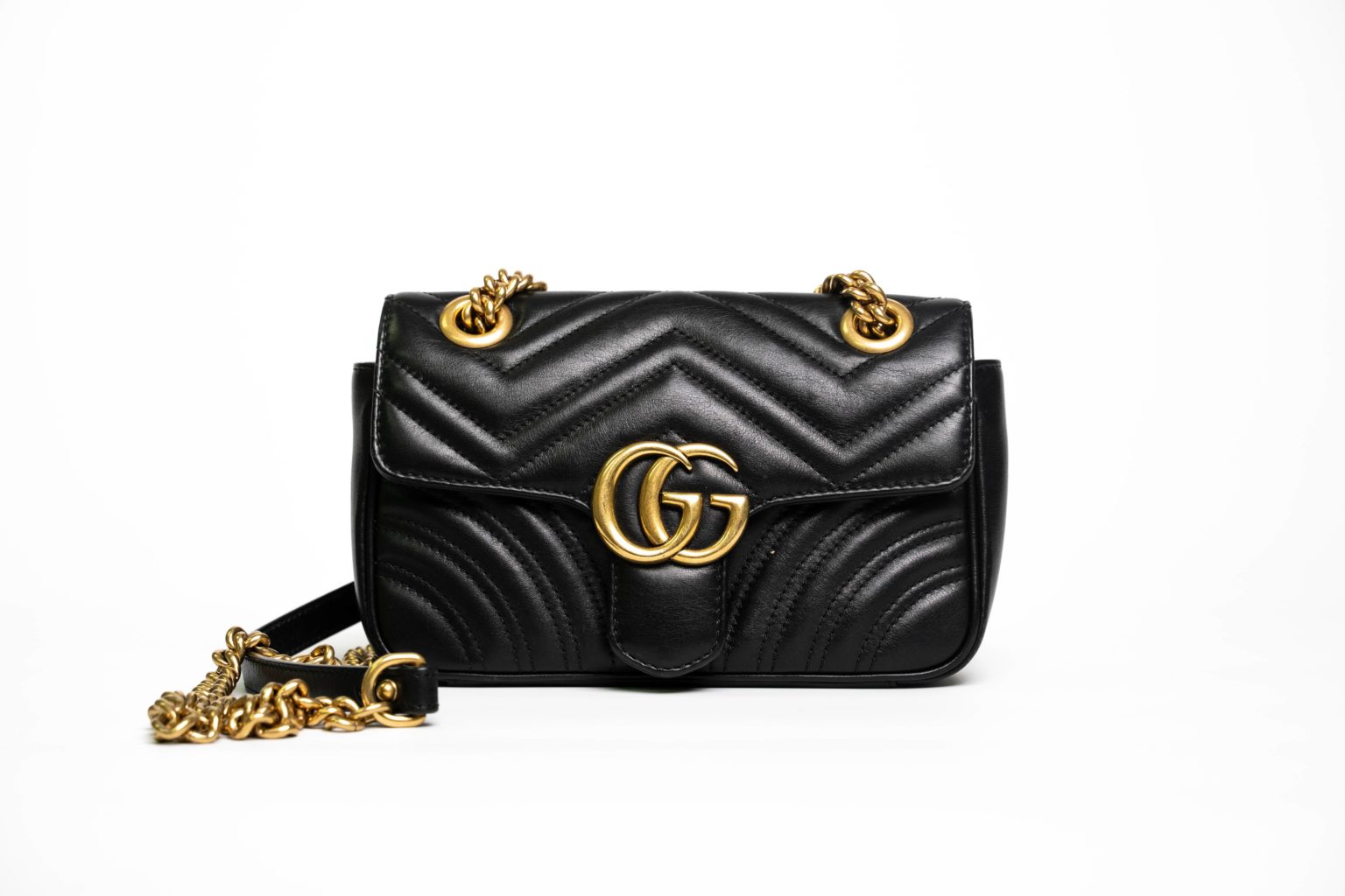 Designer handbags & accessories at Dollar Dealers