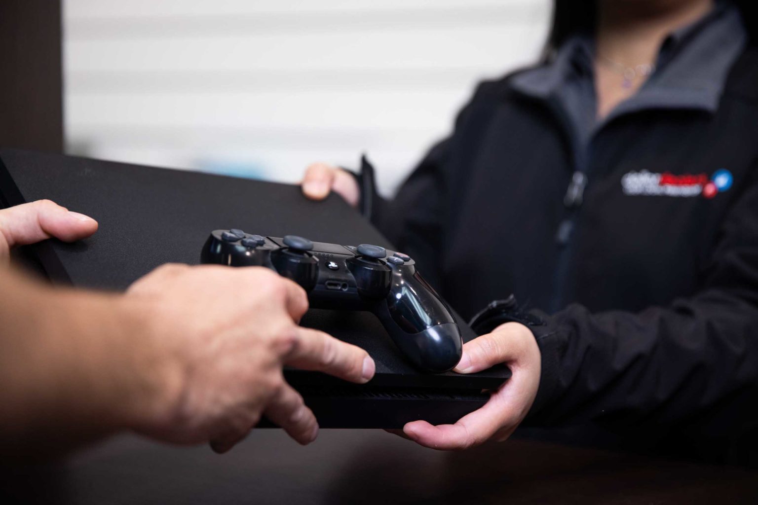 Dollar Dealers Your local pawn shop, Auckland. Get cash today.