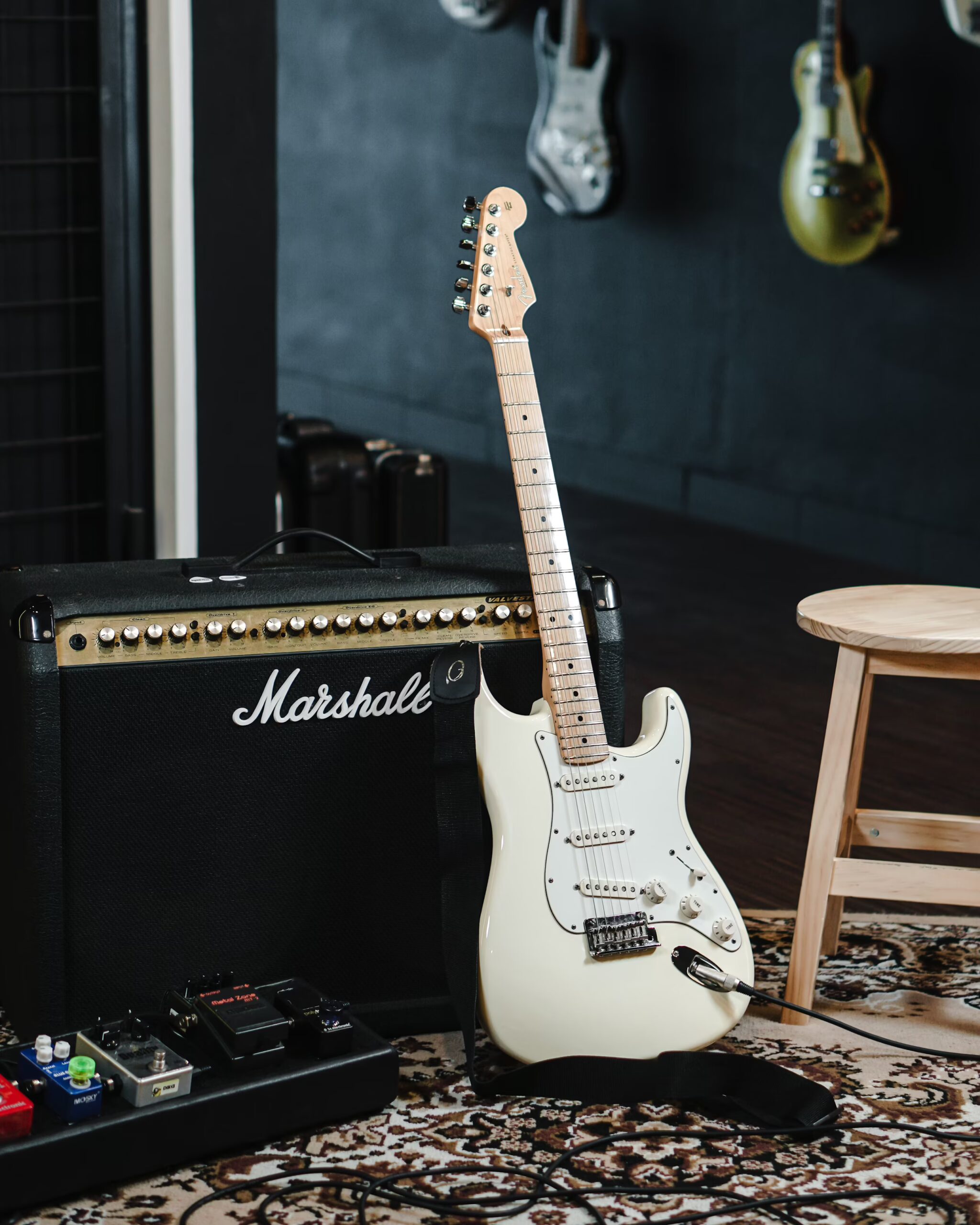 Music & Instruments